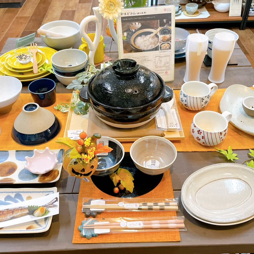 【鈴藍音りあん 津山柳通り店】 秋の食卓を彩る🍂あったか器と土鍋の画像